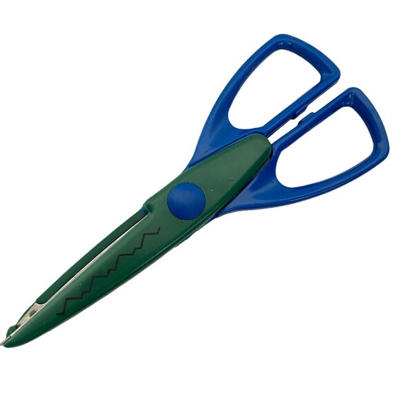 Lot of Decorative Paper Edgers Scrapbooking Scissors Craft Tools Set for DIY - Picture 11 of 12